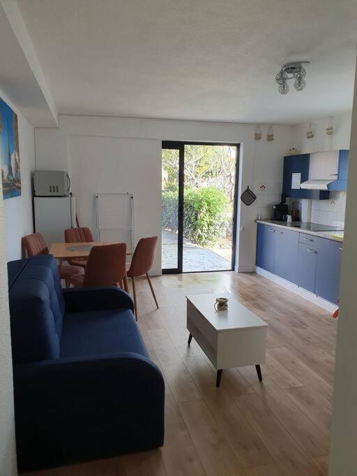 Studio Equipe Et Meuble St Cyprien Saint-Cyprien  Dış mekan fotoğraf